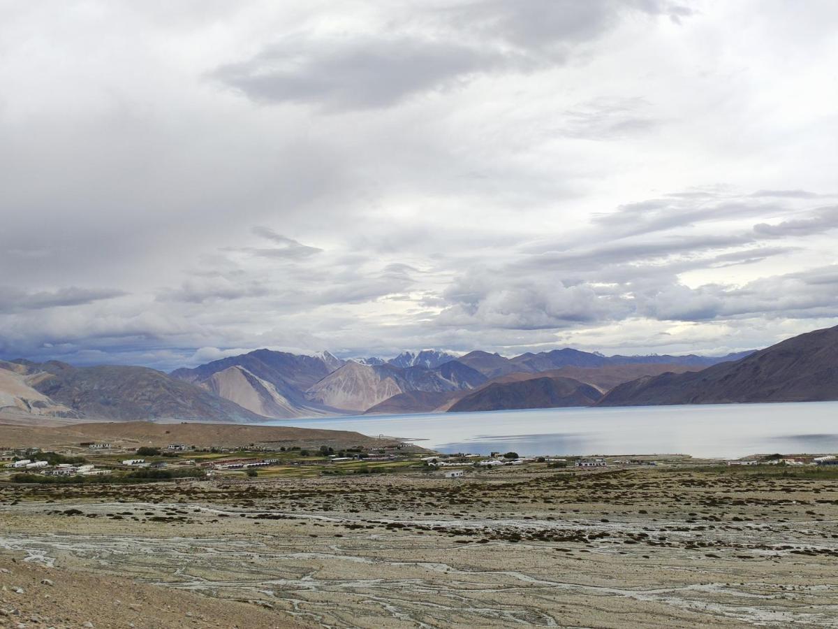 Astrostays At Pangong Spangmik 外观 照片