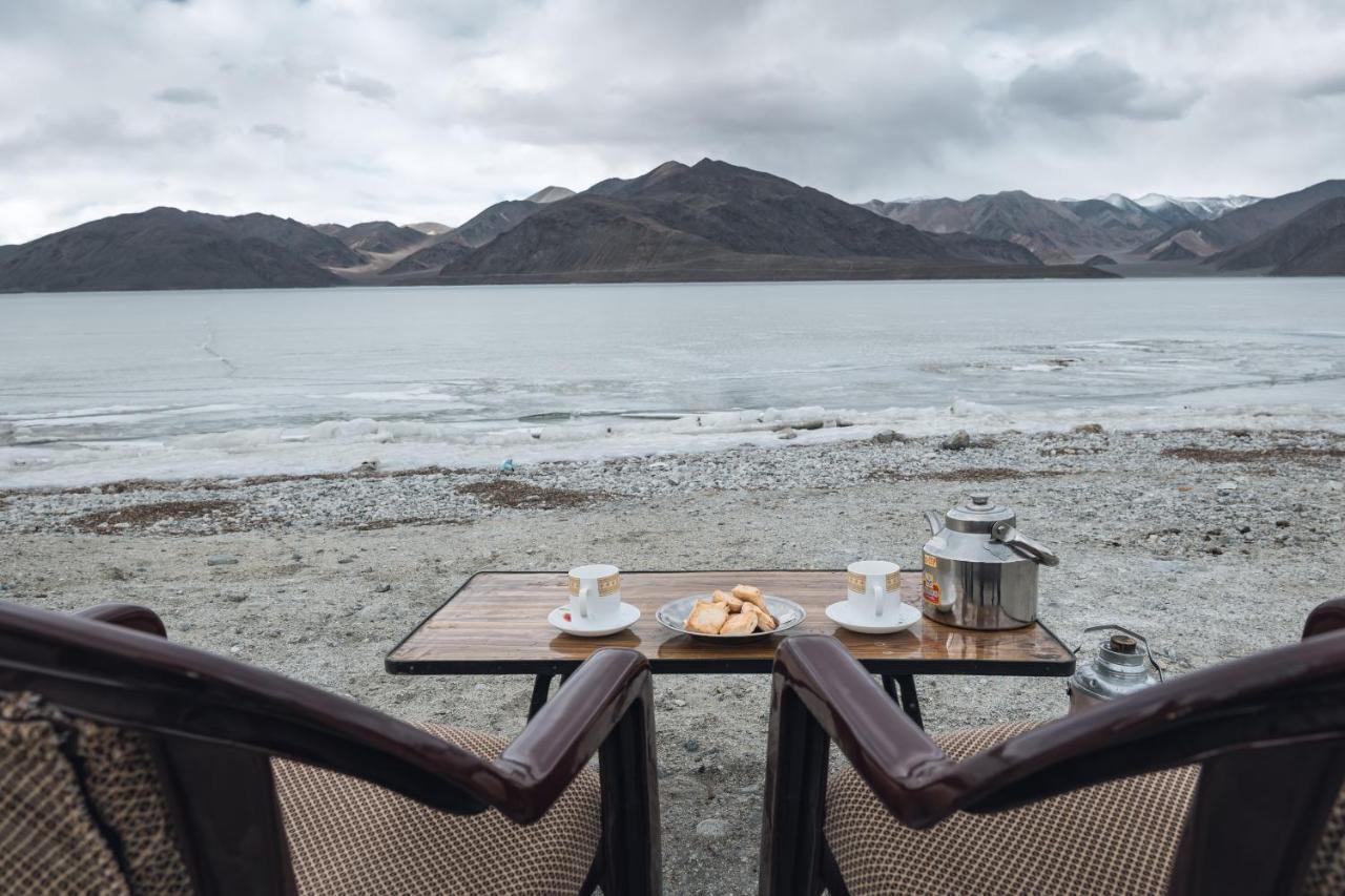 Astrostays At Pangong Spangmik 外观 照片